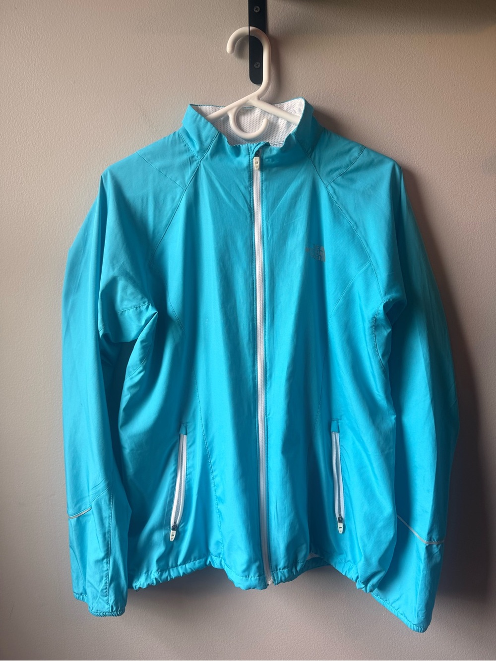 The North Face Women’s Flight Series Windbreaker Jacket Blue Running/Hiking